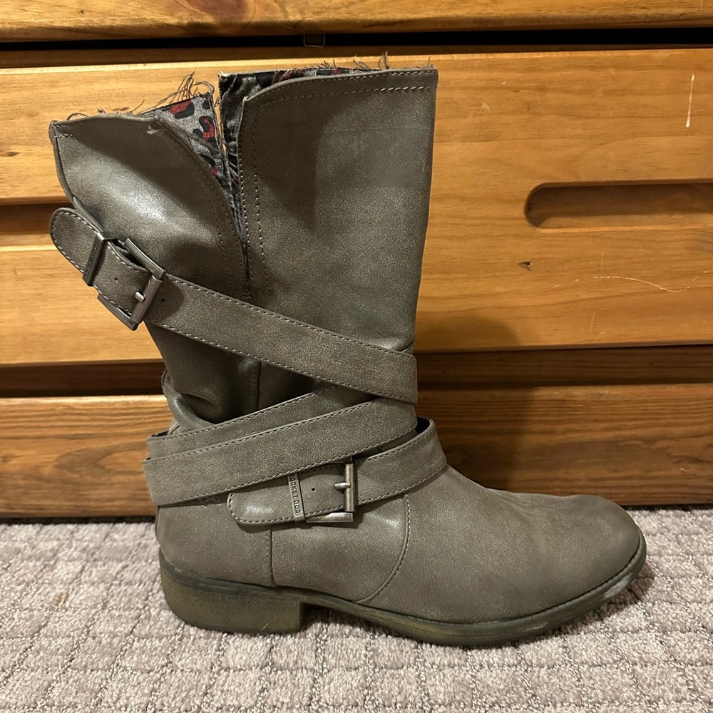 Rocket Dog Truly McLaren Boots Gray Size 10